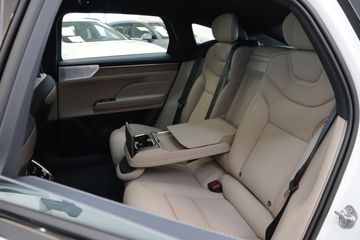 Voertuigafbeelding 65