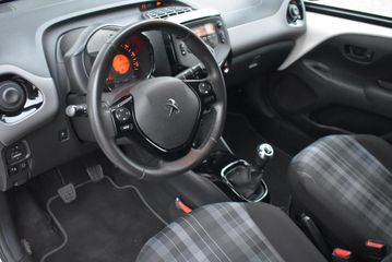 Voertuigafbeelding 13