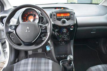 Voertuigafbeelding 14