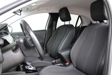 Voertuigafbeelding 8