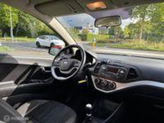 Voertuigafbeelding 15