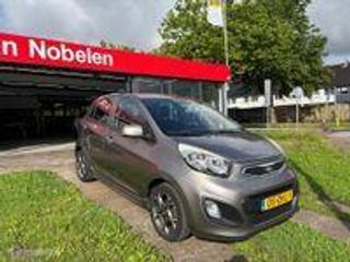 Voertuigafbeelding 6