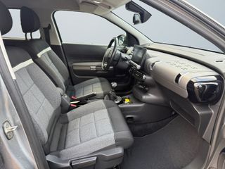 Voertuigafbeelding 35