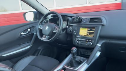 Voertuigafbeelding 2