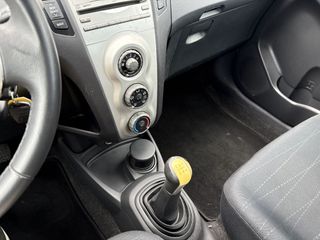 Voertuigafbeelding 16