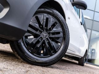 Voertuigafbeelding 15