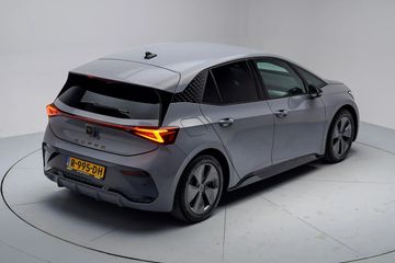 Voertuigafbeelding 12