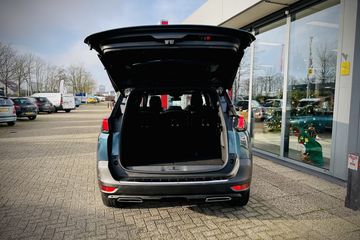 Voertuigafbeelding 10