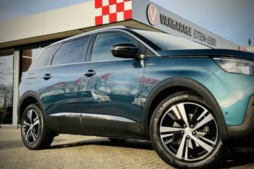 Voertuigafbeelding 2