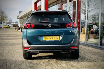 Voertuigafbeelding 9