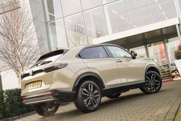 Voertuigafbeelding 32