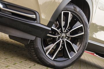 Voertuigafbeelding 9