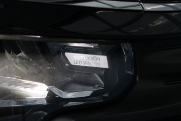 Voertuigafbeelding 11