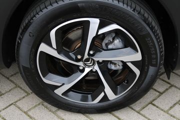 Voertuigafbeelding 12