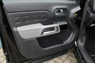 Voertuigafbeelding 33