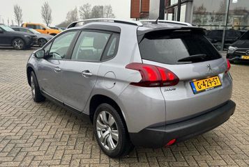 Voertuigafbeelding 8