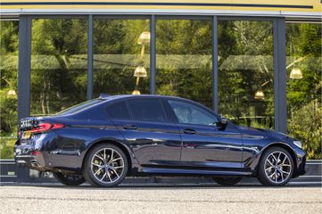 Voertuigafbeelding 4