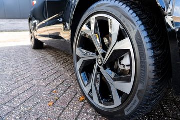 Voertuigafbeelding 14