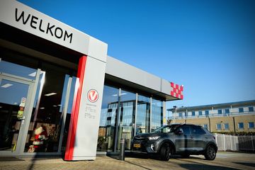 Voertuigafbeelding 4