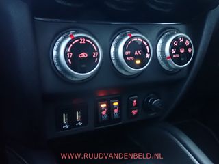 Voertuigafbeelding 13