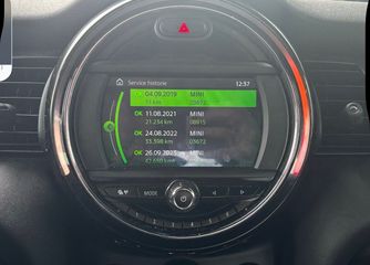 Voertuigafbeelding 12