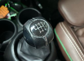 Voertuigafbeelding 17