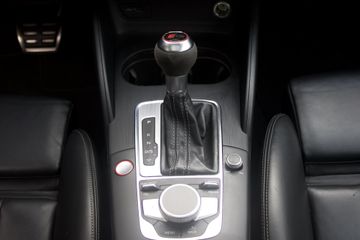 Voertuigafbeelding 15