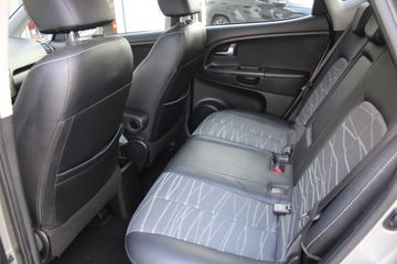 Voertuigafbeelding 13