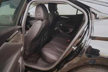 Voertuigafbeelding 7