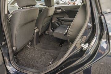 Voertuigafbeelding 36