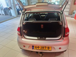 Voertuigafbeelding 4