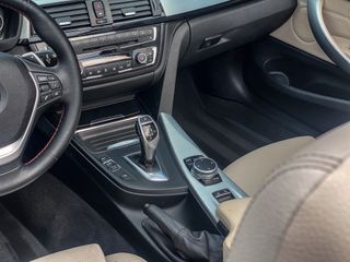 Voertuigafbeelding 77