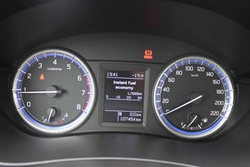 Voertuigafbeelding 13