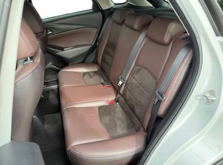 Voertuigafbeelding 15