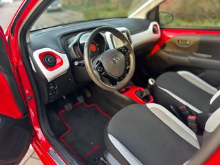 Voertuigafbeelding 9