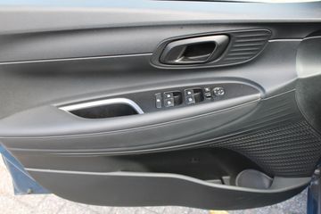 Voertuigafbeelding 7