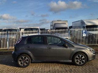 Voertuigafbeelding 11