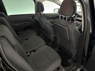 Voertuigafbeelding 32