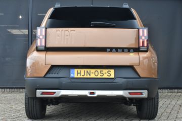 Voertuigafbeelding 4