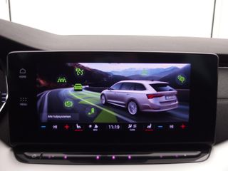 Voertuigafbeelding 12