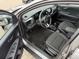 Voertuigafbeelding 8