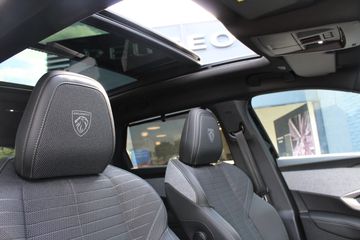 Voertuigafbeelding 3