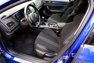 Voertuigafbeelding 1