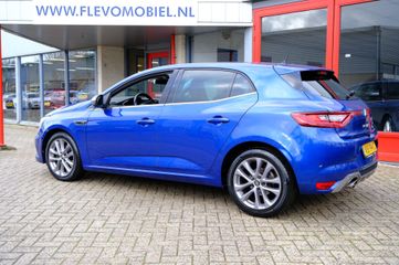 Voertuigafbeelding 33