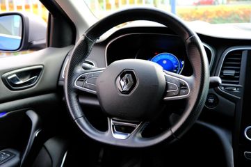 Voertuigafbeelding 5