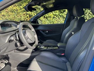 Voertuigafbeelding 14