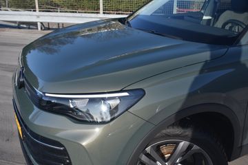 Voertuigafbeelding 2