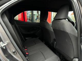 Voertuigafbeelding 8