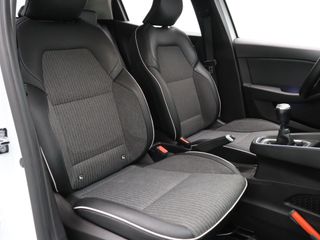 Voertuigafbeelding 30