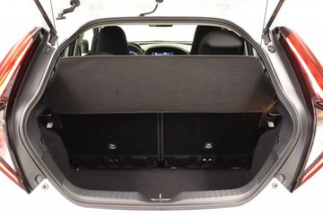 Voertuigafbeelding 13